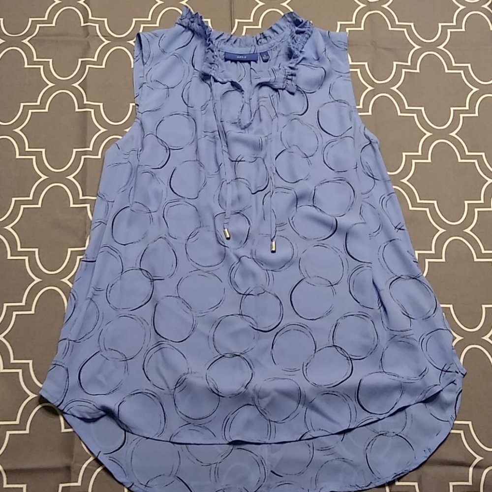 Dressy short sleeve top